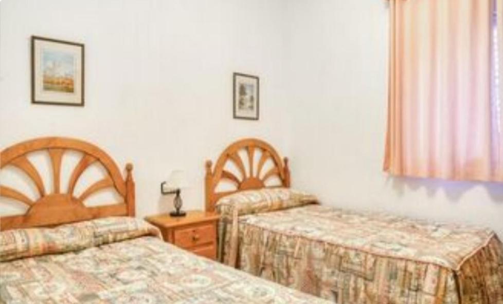 Apartamentos Los Arcos El Bosque Esterno foto